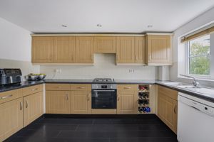 Photo 18- click for photo gallery